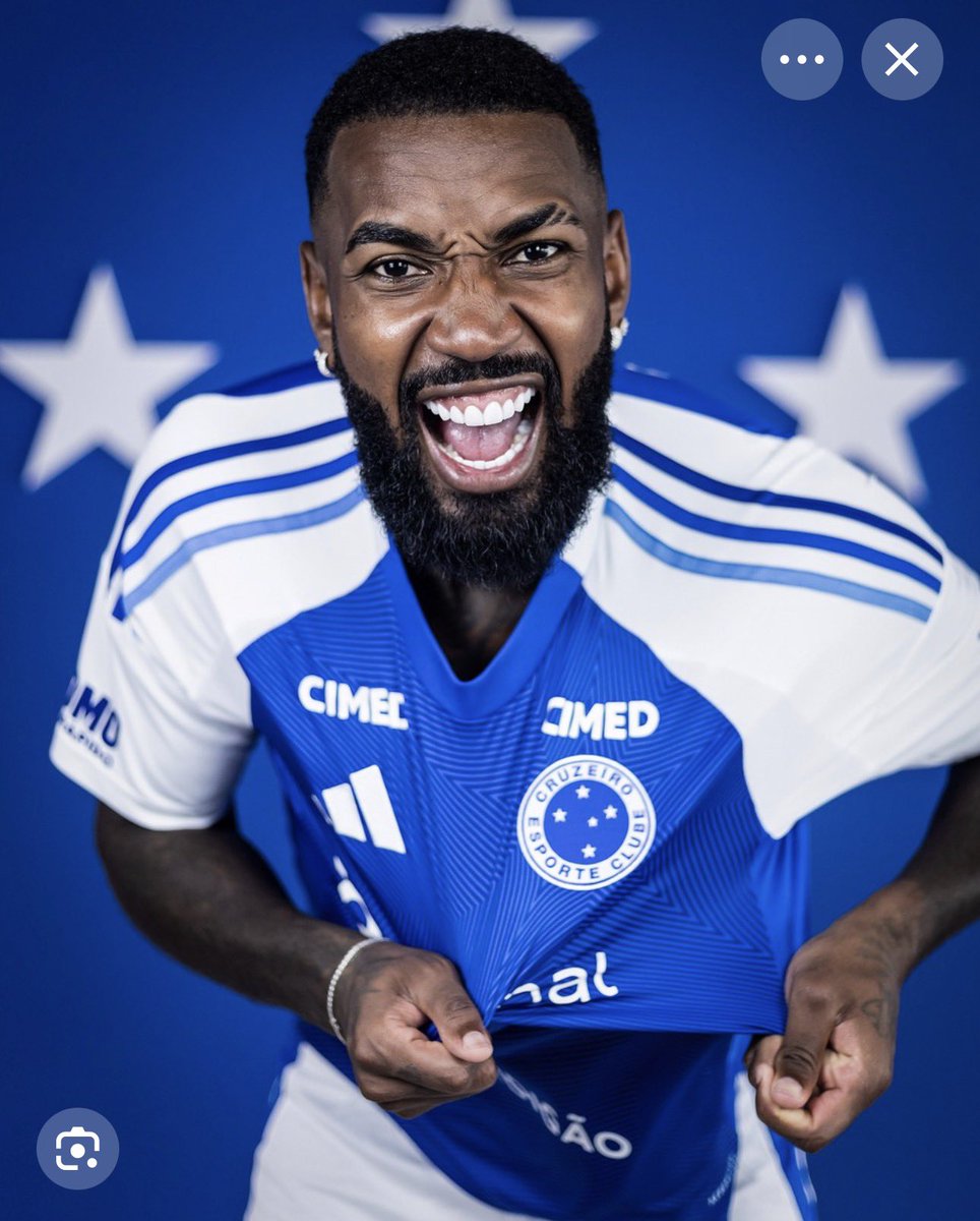 RMPoficial's tweet image. Paquetá é melhor que Gerson sob qualquer ponto de vista. Mais dinâmico, chuta bem de fora da área, cabeceia e, muito importante, bate faltas com maestria. Gerson é um grande jogador. Mas Paquetá é melhor. Simples assim.