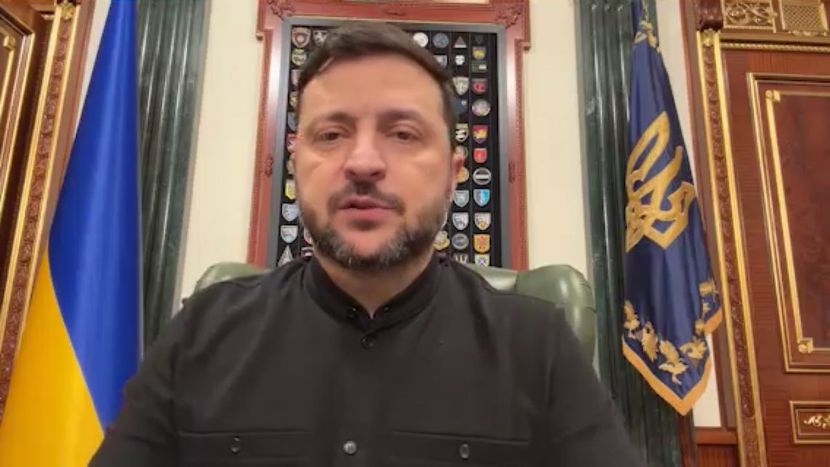 Maks_NAFO_FELLA's tweet photo. ❄️❗️ There is information from intelligence: the Russians are preparing a new massive strike, which may take place in the coming days. Drones to exhaust air defense and missiles. They want to take advantage of the cold, — Zelensky https://t.co/4NXVqPwIWJ