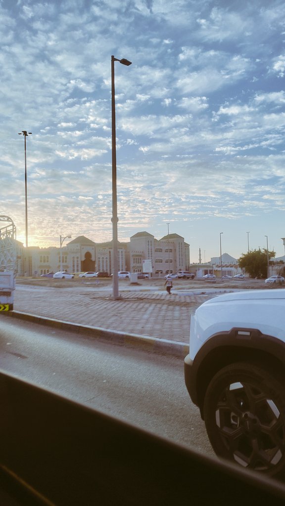 BooDa_145's tweet photo. دمب وحركات 🥷🏻 https://t.co/LuoFvKnOu3