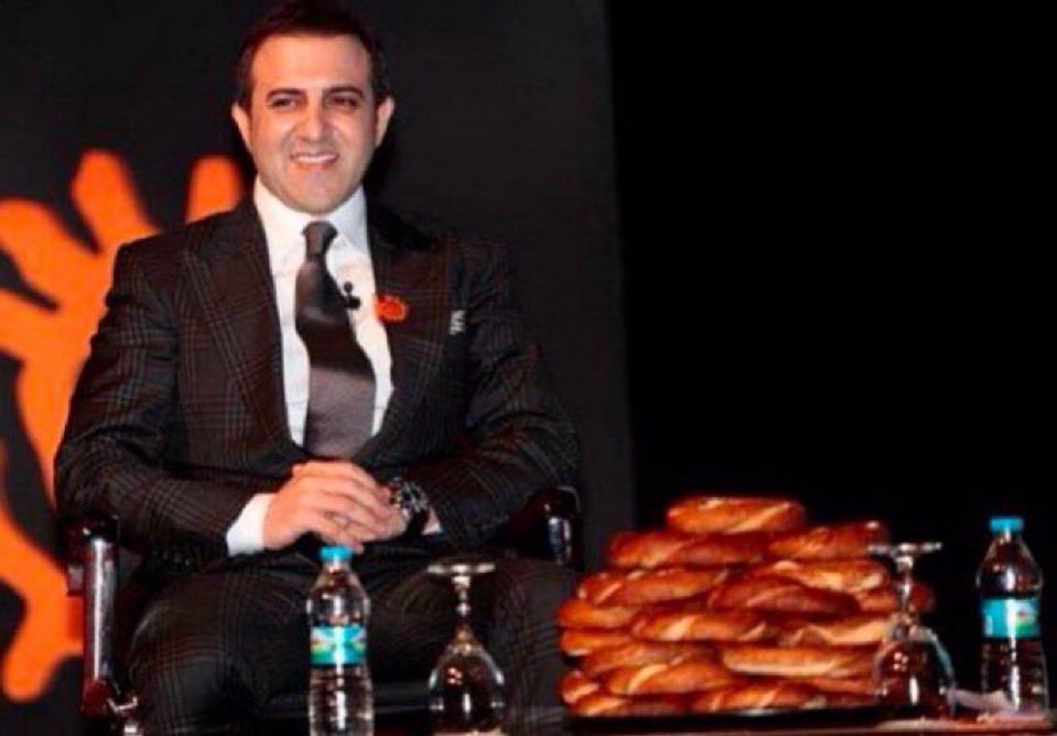 💥 GÜZEL HABER | Abdullah Kavukçu istifasını vermeye hazırlanıyor!

<a href="/abdullahkavukcu/">Abdullah Kavukcu</a> istifa edeceksin ve bir daha kulübünden önünden bile geçme! Sana verilen imtiyazları hiç ettin!

<a href="/metinhunter/">Metin</a> <a href="/AslaninHaberi/">AslânınHâbêrî</a>