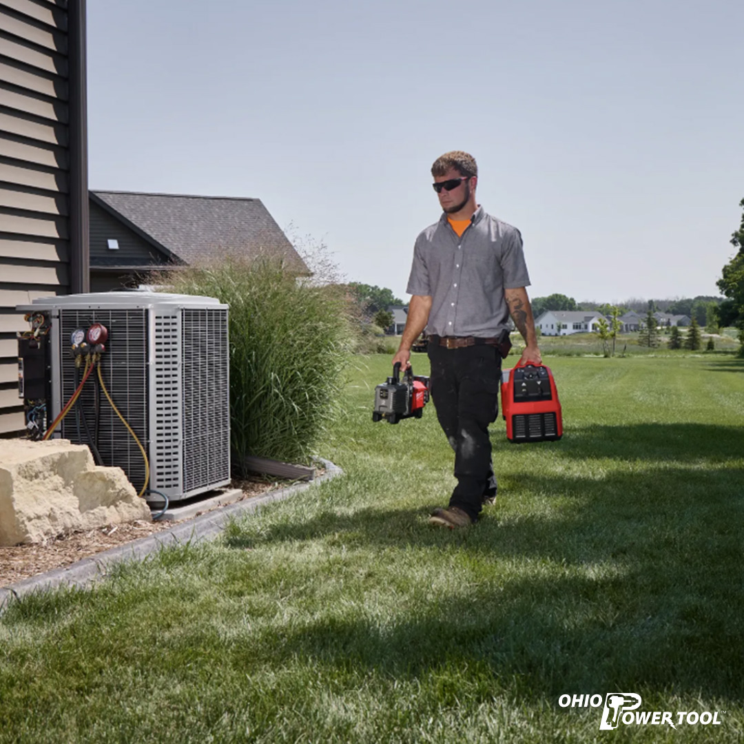 OhioPowerTool's tweet photo. HVAC techs: @MilwaukeeTool  just dropped the M18 Brushless Refrigerant Recovery Machine (2938-21) the world’s first fully cordless recovery machine. No cords, no outlet hunting, faster setup. Click the link for full details: https://t.co/Fv7AqyDPSk
..
#Milwaukee #HVAC #HVACTools https://t.co/nLpsUQOQEq
