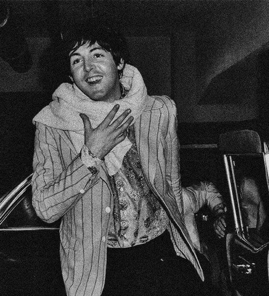 maccarchives's tweet photo. Paul McCartney, 1966, for the Beatles concerts in Tokyo, Japan https://t.co/h0QF0uaEHz
