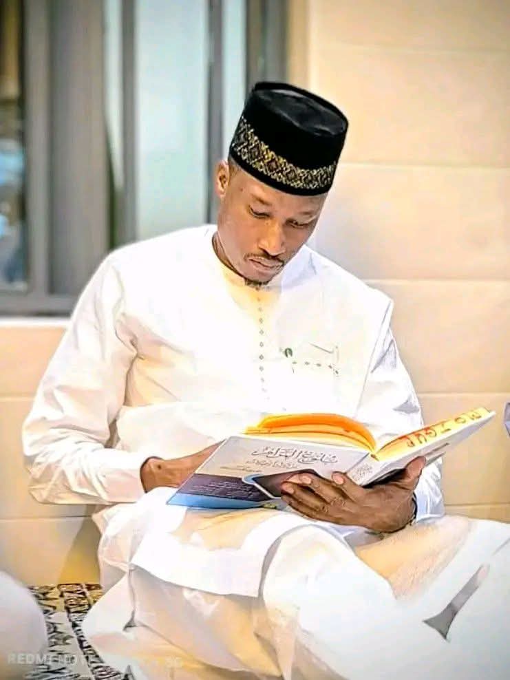 luwastar87's tweet photo. Dr. Yakubu Adamu is on track to set a new record in Bauchi politics. He’s poised to become the youngest governor after the late Tatari Ali, Insha Allah. Every day shows clearer signs of his rising success. We hope he succeeds Baba Kauran Daular Usmaniyyah. @sh https://t.co/Wd7yqUk2rg