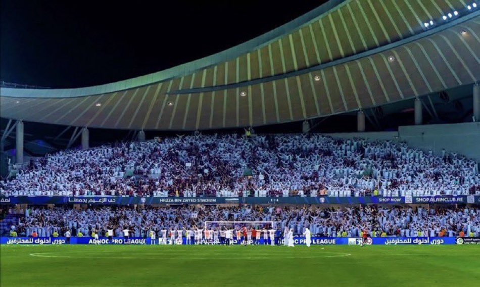 AM__ALHOSANI's tweet photo. حين يضيق الأمل
تُصنع المواقف
#الوحدة_برجالة دائماً و أبداً

• هذا المشهد ما ينتظره شعارنا الغالي من رجاله يوم السبت🤎 https://t.co/idd8D4kBsT