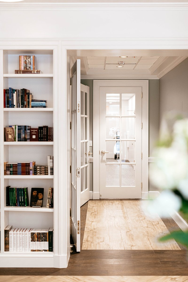 CICDC's tweet image. In the midst of the city’s constant motion, there is a place set apart.

The Catholic Information Center exists to be a home for prayer, learning, and encounter - a sacred space where hearts and minds are lifted toward God. Come vist us this week!