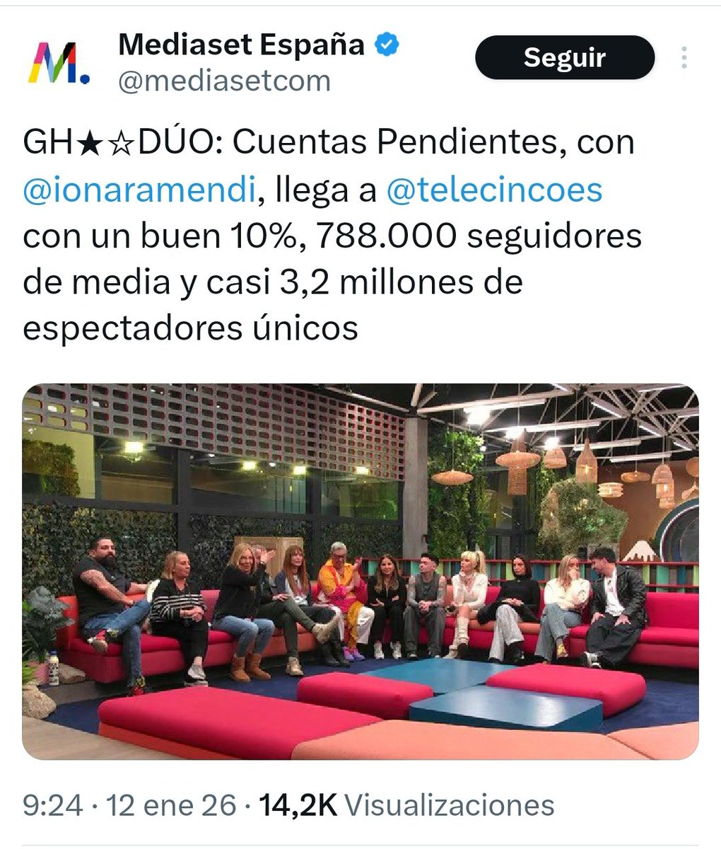 Un "buen 10% de #Audiencias 👇dicen 👇 lo que vienen siendo unos datos estratosféricos eh ‼️ 👻 Fué tal la fundida de audímetros de #Telecinco 🤸 ayer por la noche que se veía el humo más que las luces en navidad de #Vigo 🙈😎😂😂Que rebonico es el auto engaño😛 #YoMeRebelo12E
