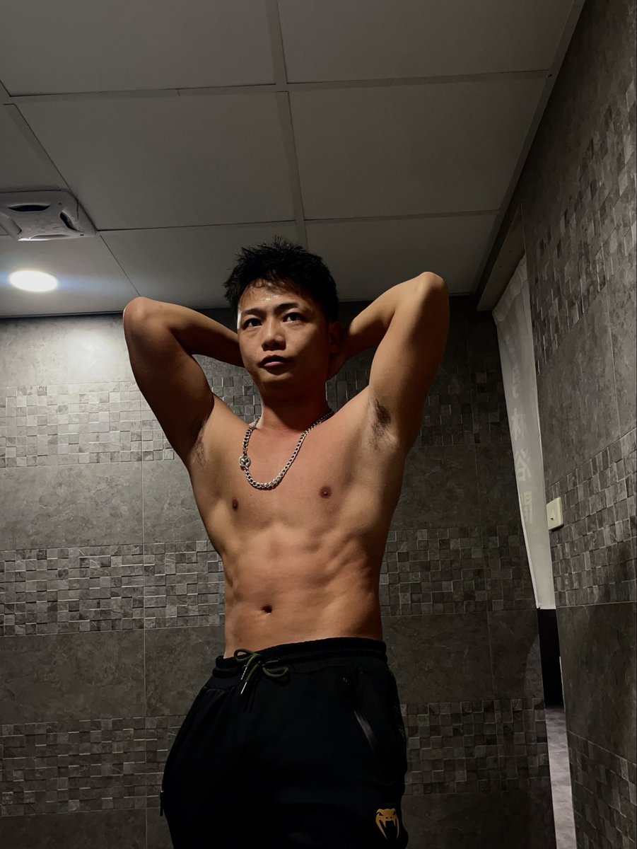 要非常努力
才能有現在的成就💪🏽