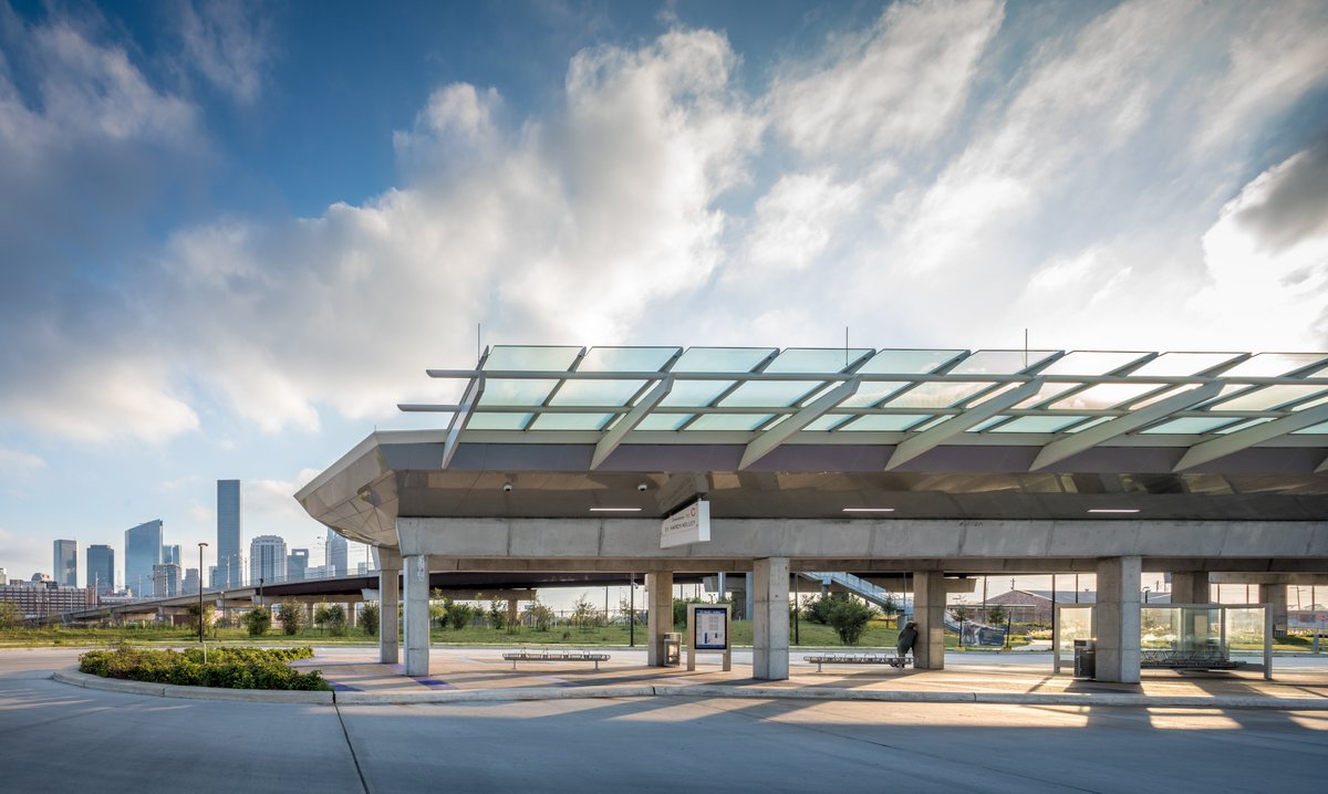 RDLR_ARCHITECTS's tweet photo. ๐ METRO Burnett Plaza Transit Center
๐๏ธ Houston, Texas
๐ย Transit & Urban Design
#TransitDesign #UrbanConnectivity #HoustonTransit #ArchitectureForCommunity #RDLRProjects #PublicInfrastructure #DesignThatMoves https://t.co/MbfYal2xmF