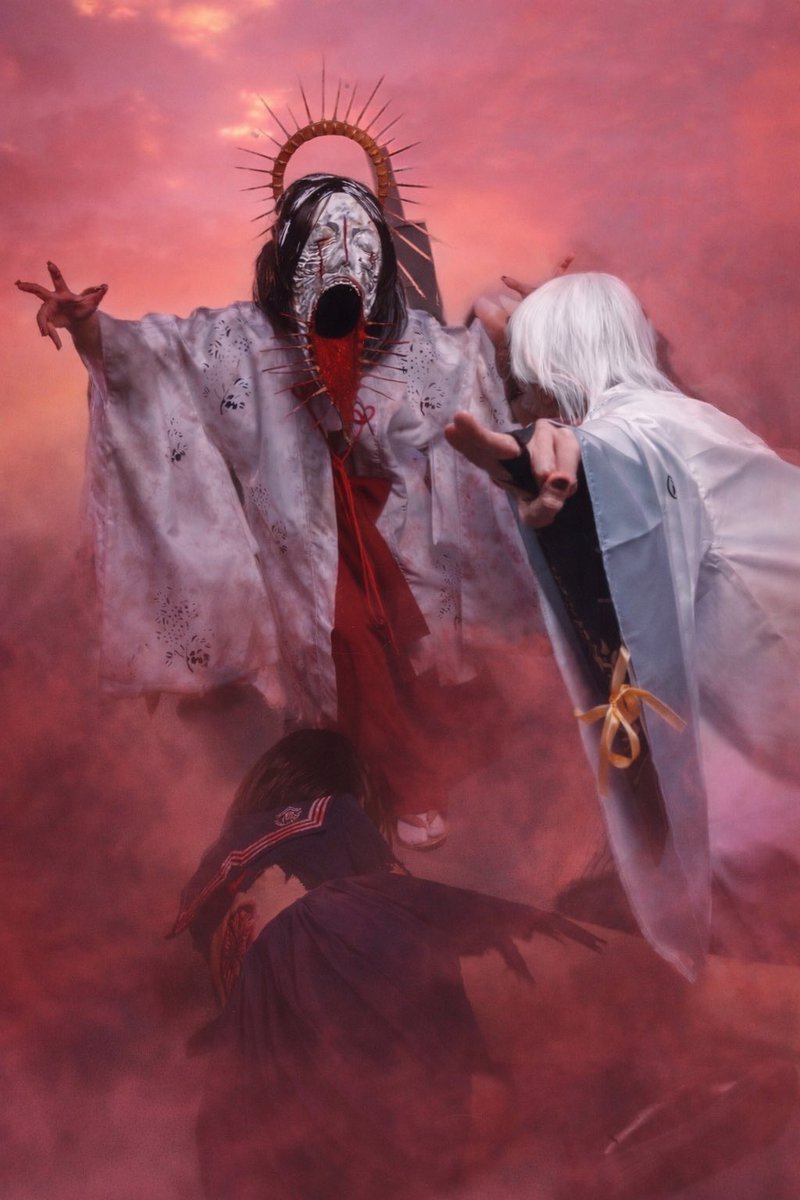 【cosplay】
サイレントヒルf

　急急に律令の如く行うが良い
　　　　＿人人人人人人＿
　　　　＞　　去ね！　＜
　　　　￣Y^Y^Y^Y^Y￣

雛子:れん
狐面の男:<a href="/Kirika_ma_cos/">このアカウントは凍結されています</a> 
咲子らしきもの:<a href="/yaeto_cos/">やえと</a> 
📸:<a href="/tabrin/">ふくだぴ＠お仕事お待ちしております</a> 

#c107
#C107コスプレ 
#C107_cos