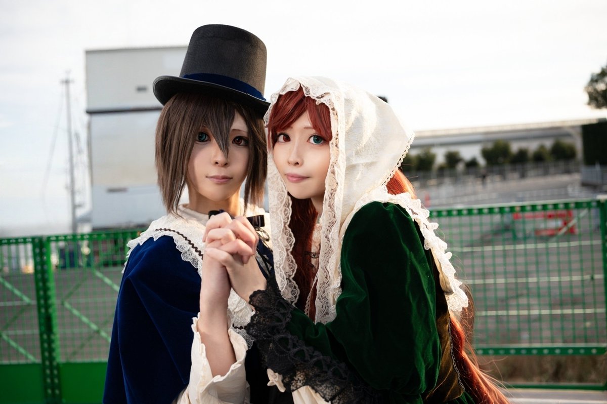 suzuna_rsk's tweet photo. ⚠Cosplay
ローゼンメイデン - 𝑹𝒐𝒛𝒆𝒏 𝑴𝒂𝒊𝒅𝒆𝒏 -

~𝑡𝑤𝑖𝑛𝑠 𝑑𝑜𝑙𝑙𝑠~
翠星石@私
蒼星石@momiziinu

📸@kuroyan_C_PRO

移動時間ほんと無かった…。
トロイメントのOP再現したかったけど難しかった…。

#C107コスプレ #C107_cos  #C107
#ローゼンメイデンコスプレ https://t.co/kNoZVoOXSn