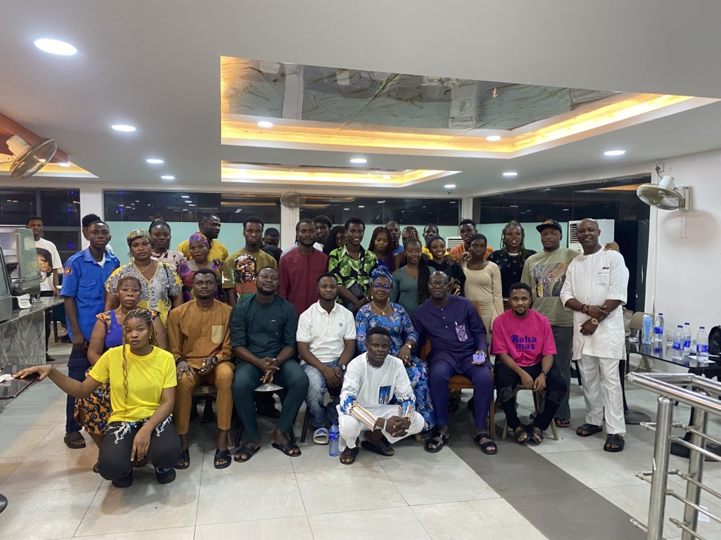 fadobmall's tweet photo. Fadob Nigeria 2026 picture portrait 📸 https://t.co/tvLvPw0Ljs