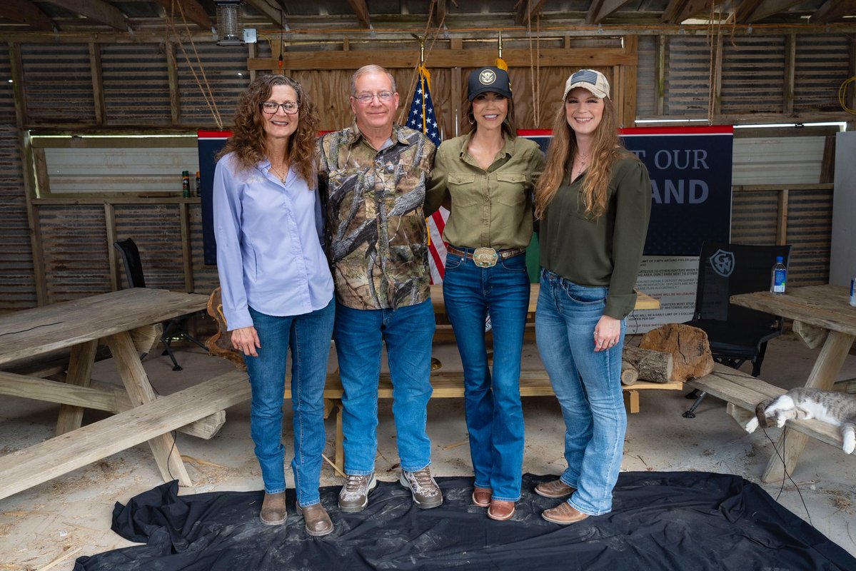 Sec_Noem's tweet image. In Brownsville, Texas, I had the pleasure of meeting with ranchers and farmers from the Rio Grande Valley who, just a year ago, experienced caravans of illegal aliens trespassing across their property through a wide-open border.

Thanks to President Trump’s leadership, the border…