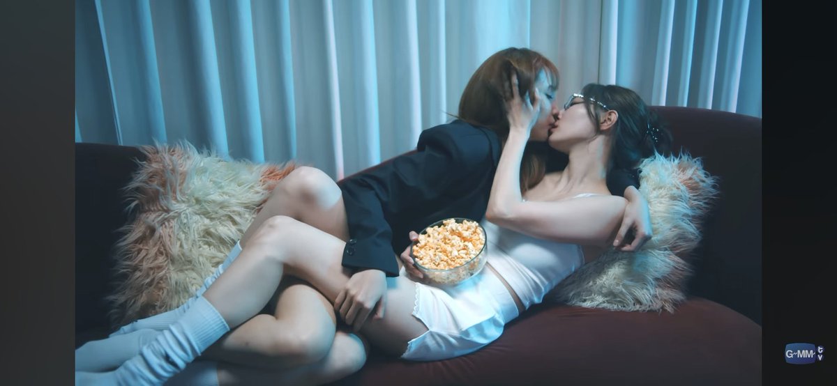 sapphicslike's tweet image. enemies with benefits (2026) thai GL series