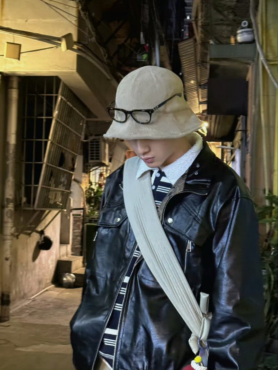 zxwupdates's tweet image. [20260112] Zhai Xiaowen studio weibo update

#ZhaiXiaowen #翟潇闻