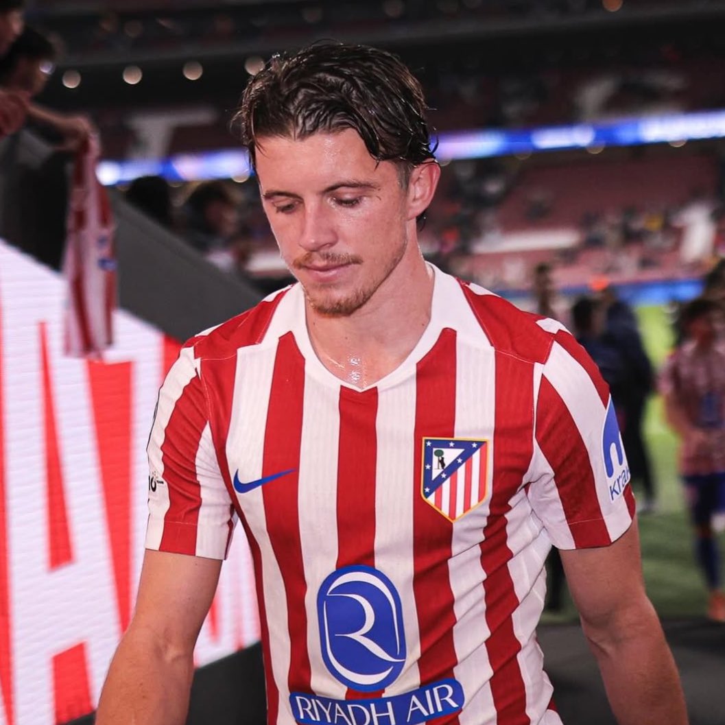 FabrizioRomano's tweet image. 🚨🟣🔵 Aston Villa are on the verge of club to club agreement for Conor Gallagher.

Negotiations are at final stages with Atlético Madrid, loan with buy option clause to eventually becoming mandatory.

Talks to continue on player side now. @MatteMoretto