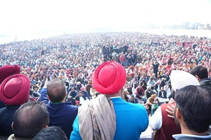 LutyensMediaIN's tweet photo. पंजाब कांग्रेस ने आज मनरेगा बचाओ संग्राम के तहत फिरोजपुर में विशाल जनसभा को संबोधित किया। https://t.co/wcnqBjClqr
