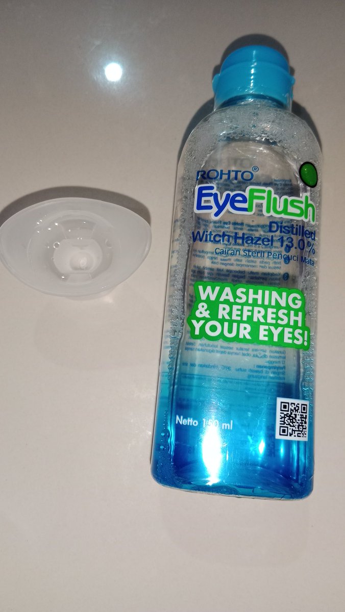 doremifass's tweet image. Barusan pake ini. Ga perih, ada sensasi dinginnya, cuma pas pake agak takut ngedipin mata 
Pemakaiannya ga boleh sering2, satu minggu cukup 2 kali aja
s.shopee.co.id/70DpGdhtOV