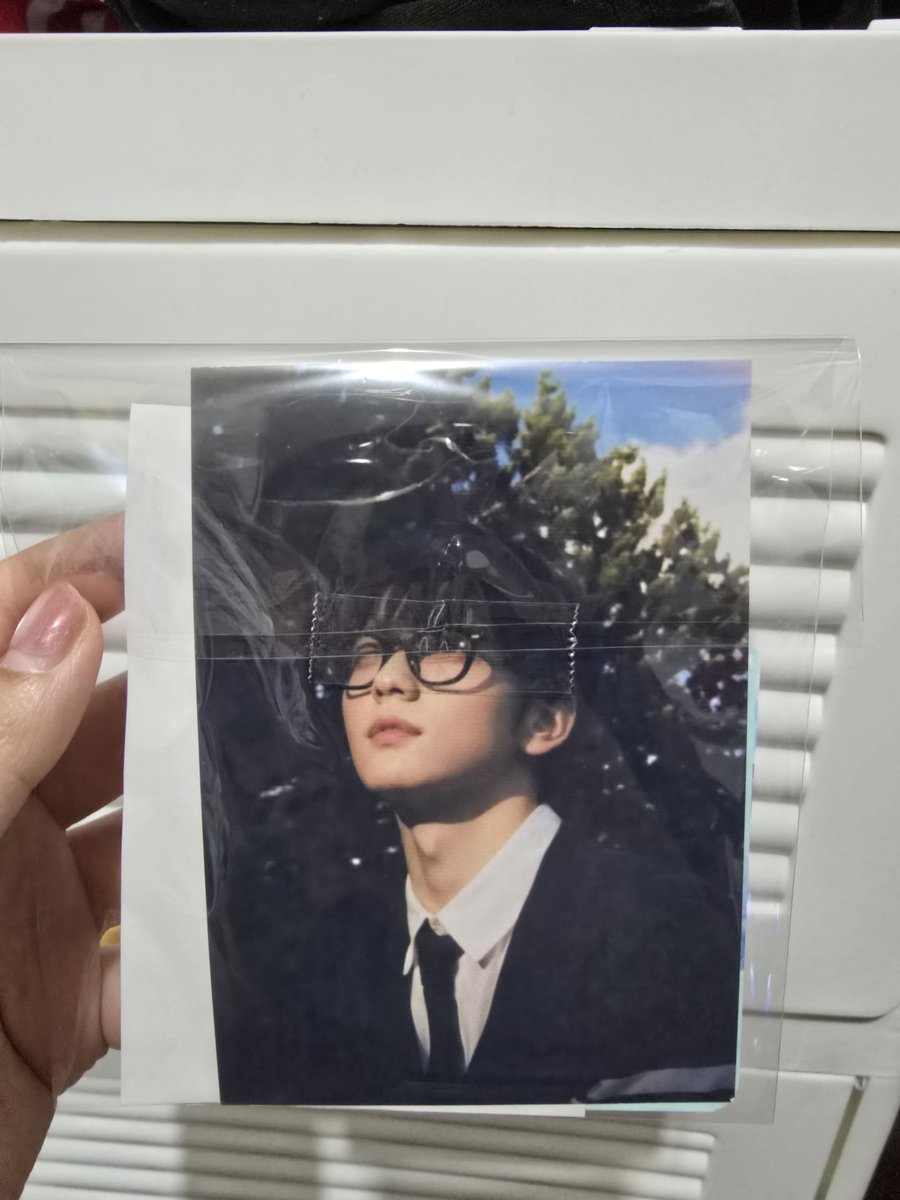 Flylittlejo's tweet photo. Freebies for ACT: TOMORROW in SG💙
I will be giving 5 big packs &amp; 7 small ones🫶🥺💙 

💙Singapore Indoor Stadium, 17 Jan  2026  (Day 1)
✶ Time &amp; Place: TBA  
Open for trades! 
See you MOA!!🫶🫶🫶

#TOMORROW_X_TOGETHER #ACTTOMORROW_IN_SINGAPORE #TXTinSG #TXT_IN_SINGAPORE https://t.co/GMNDWZPifP