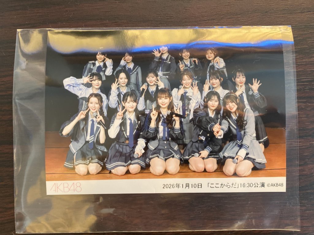 開演前バタバタで仕組みも少し変わっててあんまり浸る時間なかったけど無事に行ってきました〜🎤🎀
くるるんいつまでも覚えててくれて嬉しい🥹
劇場もメンバーもすっかり変わってしまったけど久々に行っても昔と変わらず劇場にいてくれる存在。それだけでなんか自分も昔に戻れたみたいでほっとする。