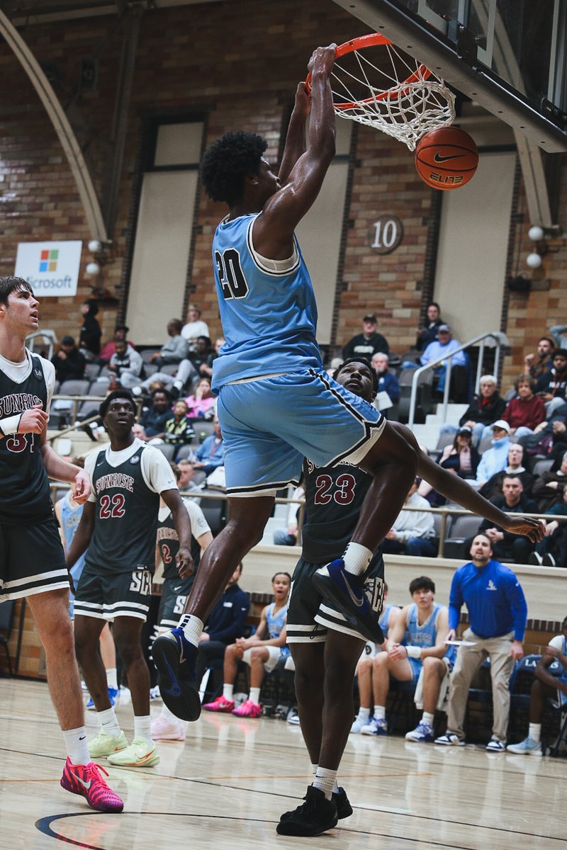 LaPorteInvite's tweet photo. What a memorable La Porte Invitational! Huge thanks to the community and Visit Michigan City La Porte for the incredible support. Slam dunk from start to finish! https://t.co/3jSQjSlR7O