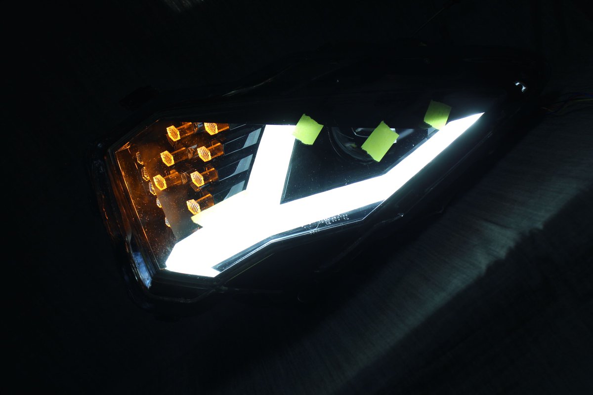 garage_dep's tweet photo. アヴェンタドールポジション修理｜配線調査と修理事例 | LED加工・修理・打ち替えなら garage DEP | 岡山のLEDカスタム専門店 https://t.co/SIysk4ceXO https://t.co/PZNN0Z66v9