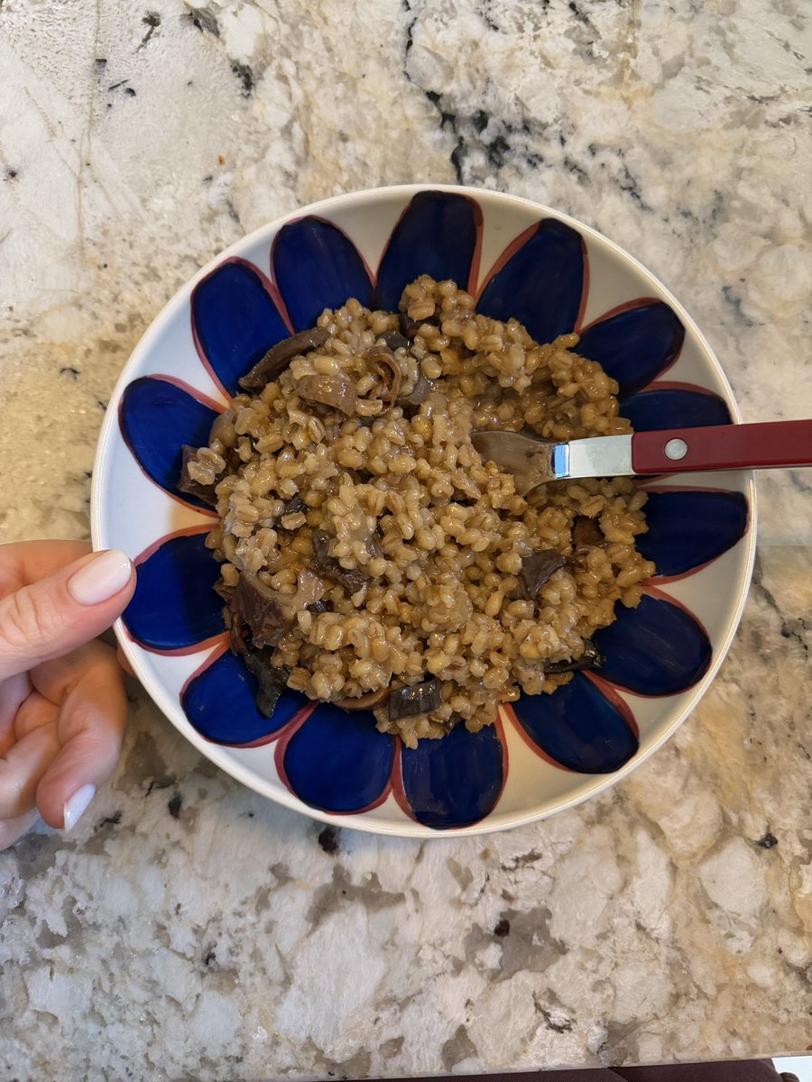 Nomadmum tweet media