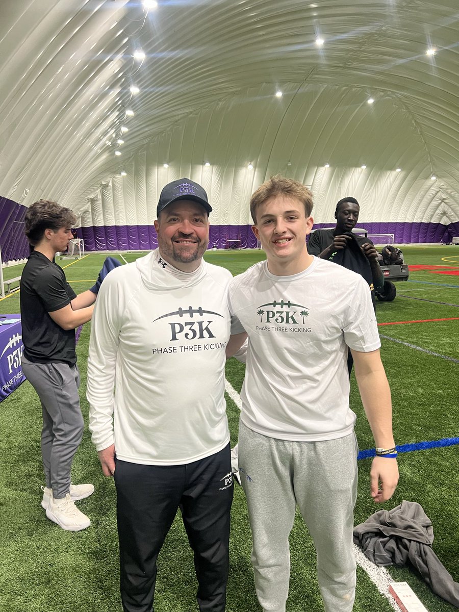 BraydenSch87411's tweet photo. Always great working with @phase3kicking. Proud to compete with elite talent—fortunate to be named overall Top Combo Specialist.

Thanks to all the coaches involved!! @SpecialTeamsFB @CoachKenBecka @JohnsonAlexi_9 https://t.co/WsNdiz2zEW