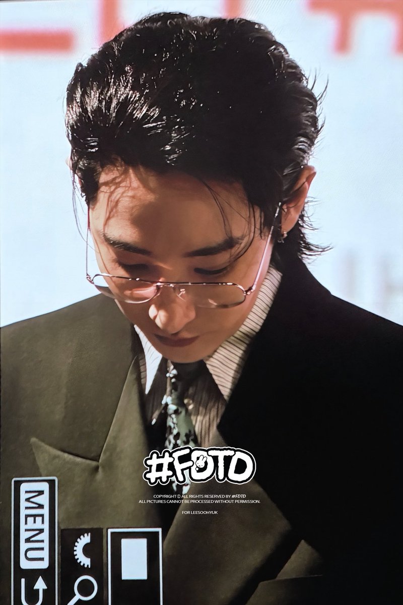FDTD__'s tweet image. 260112 시스터 시사회 pre

소매도 접어찌! ㄱㅇㅇ🫶🏻

#이수혁 #leesoohyuk #イスヒョク