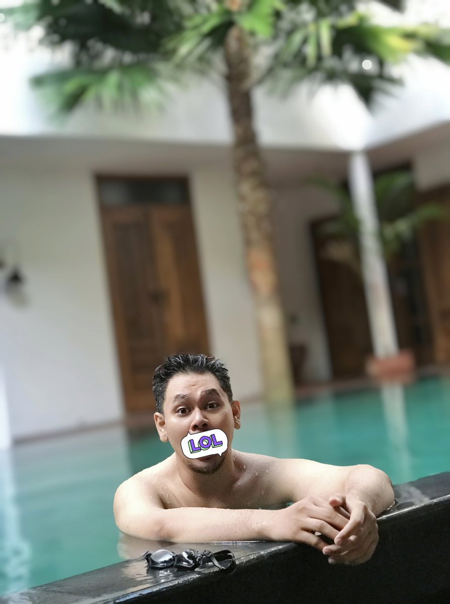 It's okay for being alone...
Alone alone asal klakon 😌