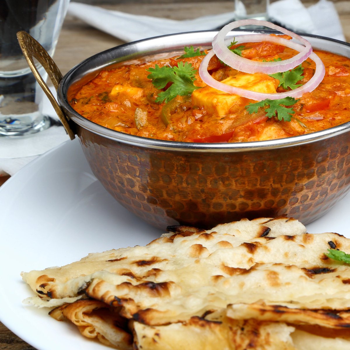 NDTVFood's tweet image. Lohri 2026: 6 Must-Try Traditional Punjabi Dishes
food.ndtv.com/webstories/foo…
#lohri2026 #punjabi #dishes