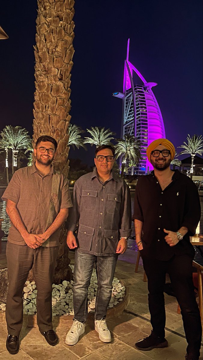 prabhsinghhh's tweet photo. GM GM ☀️
Great meeting with one of our earliest investors @Ashneer_Grover
Strategized with him last night on the road ahead for @tigerpayx 🚀
w/@0xpandaking88 https://t.co/4jr53ZgTMW