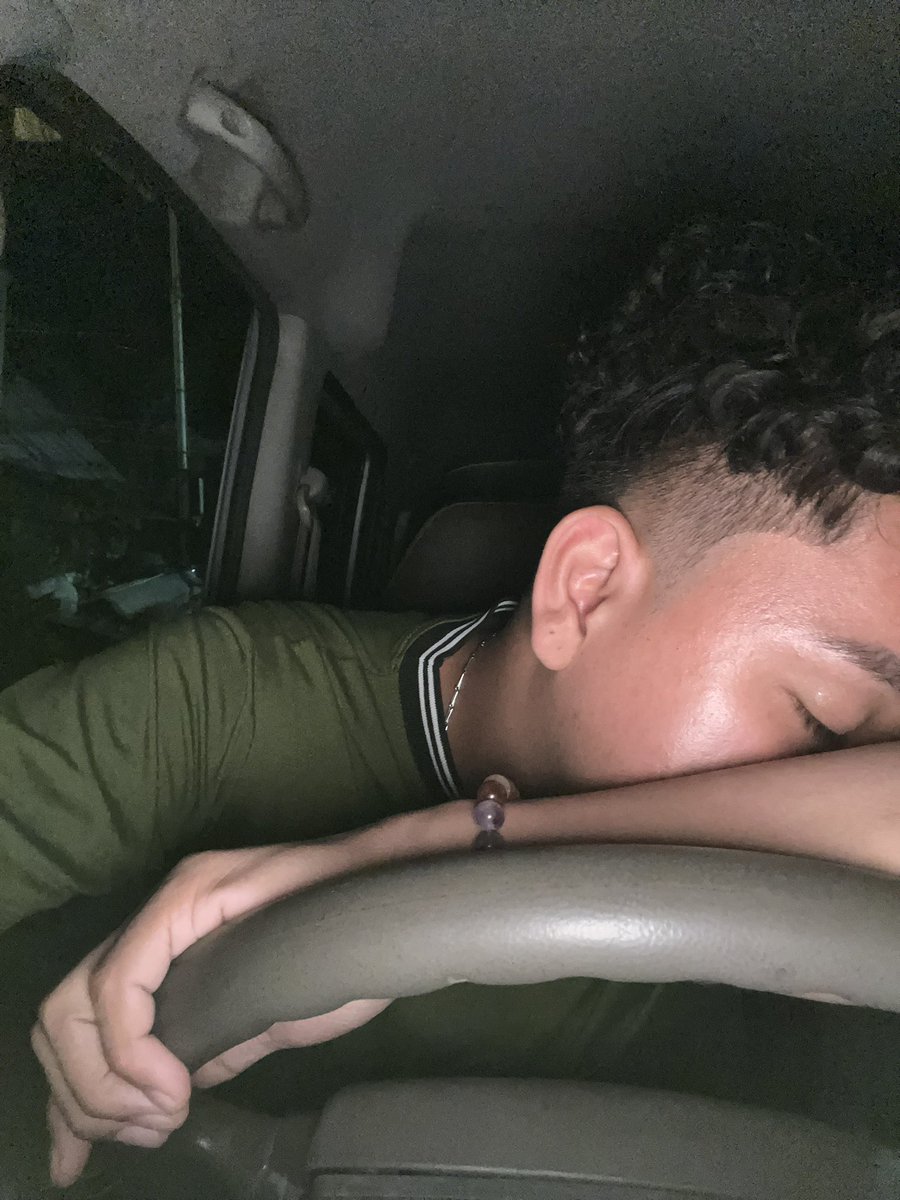 JvJH1996's tweet photo. zzz https://t.co/XBGVhYBlQi