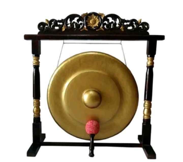 flowa freetag tweet media