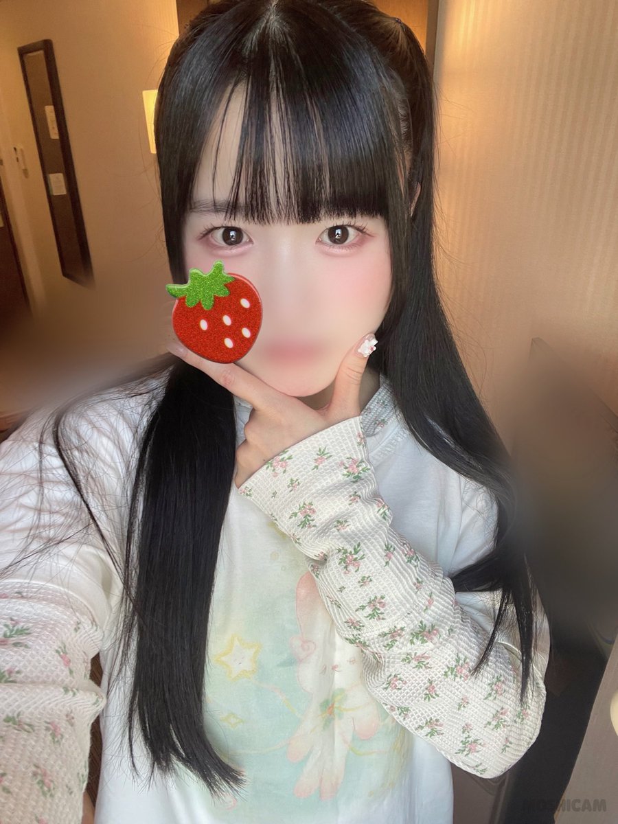 ᶻz₍^_ ̫ _^₎おやすみ⭐