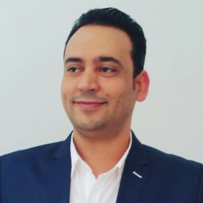 حاولت اكتب تويتة من القلب بمناسبة عيد ميلاد هذا الرجل فلقتني كنت كاتب التويتة دي اصلا سابقا دون مناسبة ومعبرة فلو عندك نفس الشعور ياريت ريتويت وتفاعل معاها عشان يوصل ليه التهنئة المستحقة من اكبر عدد من محبيه👌
فهكررها

رغم أن الأداء الإعلامي لفيصل زيدان ربما يكون مكتمل كمعد علي