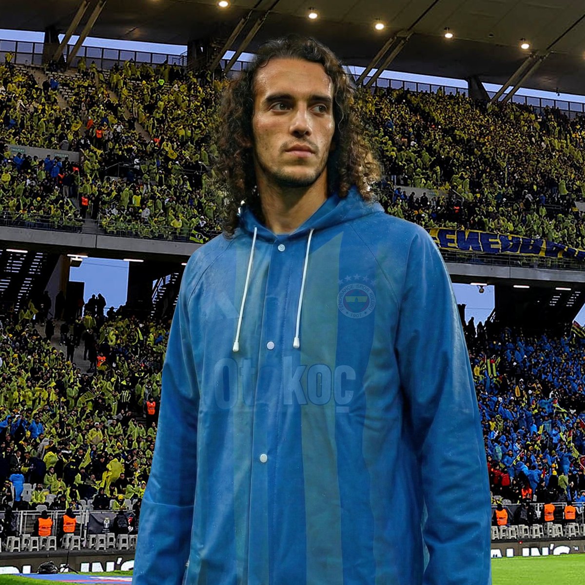 Şu yağmurluğu millete(özellikle gençlere) al giy gez dolaş desen kafana fırlatırlar

Ama gel gör ki Fenerbahçe'den sonra çarşıda pazarda yok satıyor