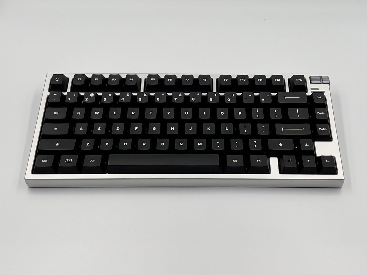 tekkusai tweet media