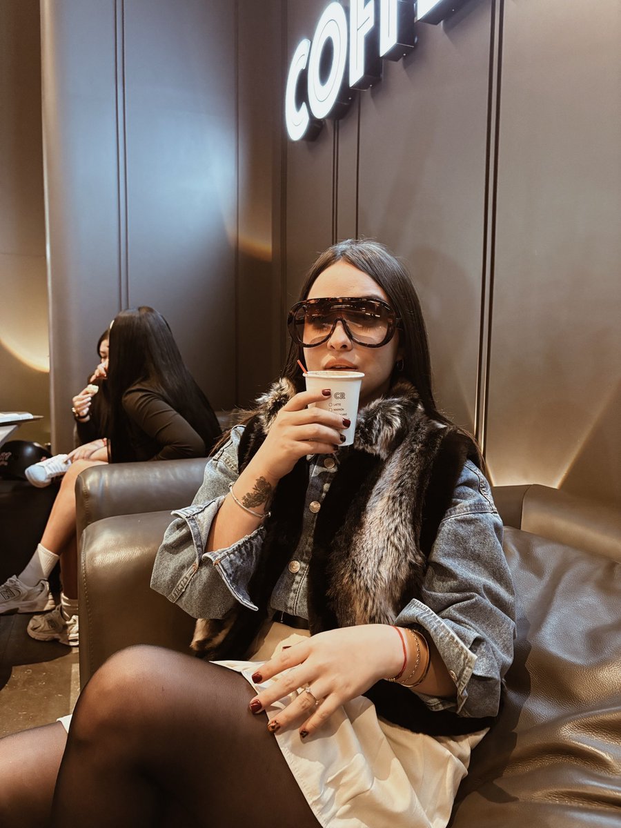 Estefanyvmf's tweet photo. ✌🏻 fittt https://t.co/awLonwgFnl