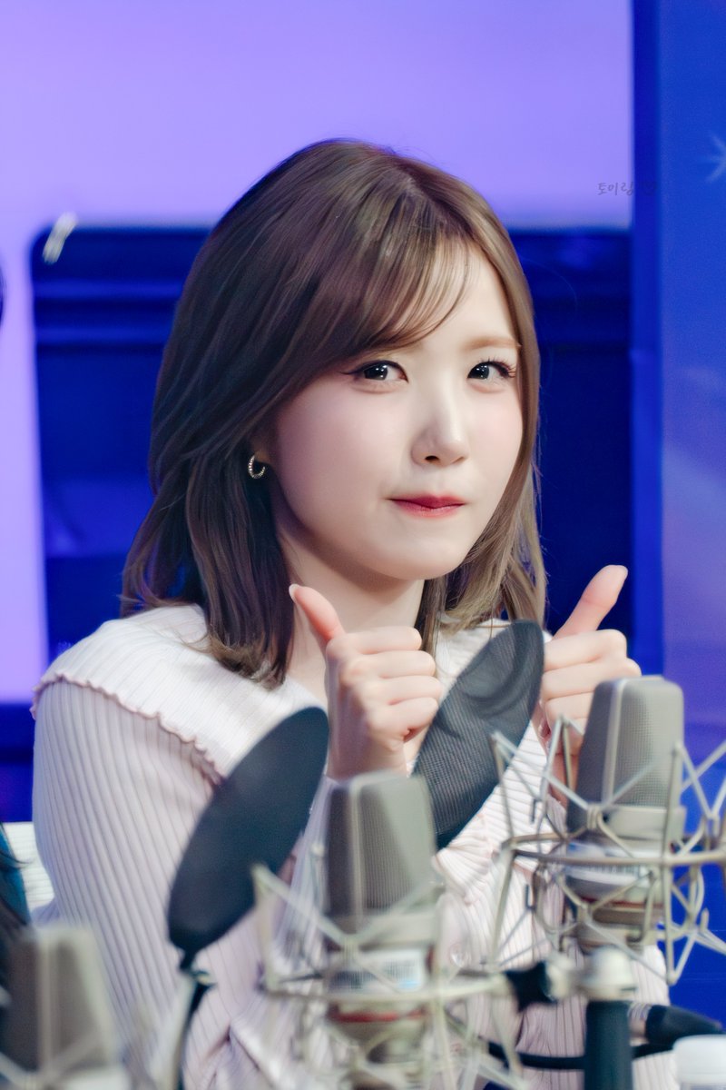 bbang_1006_'s tweet image. 260107 아이돌라디오 토미

💛

#세이마이네임
#HITOMI #히토미 #本田仁美