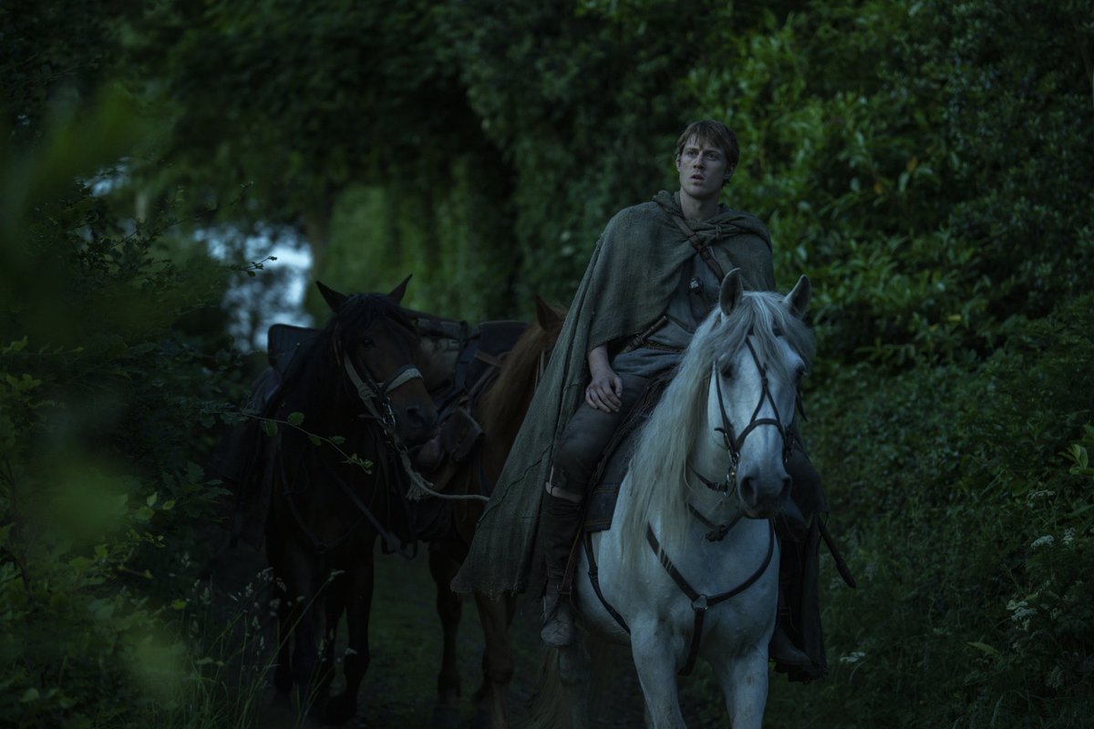 westerosies's tweet photo. New stills from the premiere episode of the #GameOfThrones prequel, ‘A KNIGHT OF THE SEVEN KINGDOMS.’ 🛡⚔️

Episode 1 is titled “The Hedge Knight”, has a runtime of 43 minutes, and premieres January 18 at 10 PM ET on HBO. https://t.co/jAorMMsgvU