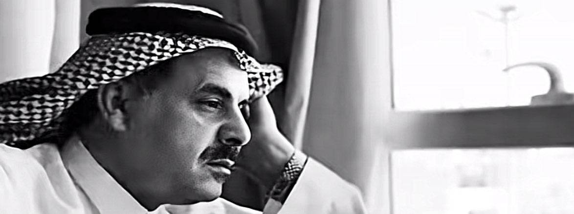 ليا مرّني طاريه فالمجلس المليان
أخاويه وأترك هيكل الجسم متراكي
  — ضيدان بن قضعان .