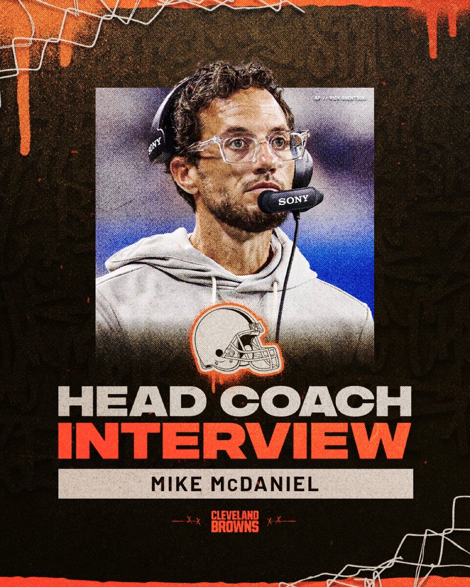 AdamSchefter's tweet photo. Browns are interviewing Mike McDaniel today for their head coach opening. https://t.co/IahacWi4hl