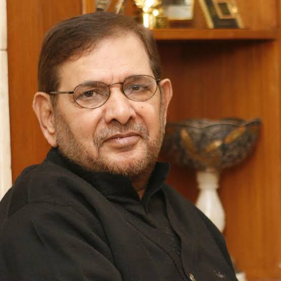 सामाजिक न्याय और बहुजन अधिकारों की लड़ाई के प्रतीक स्व. श्री शरद यादव जी की पुण्यतिथि पर भावपूर्ण श्रद्धांजलि।