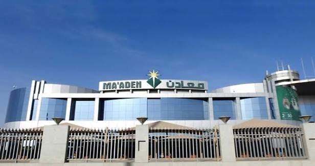 M3Nashmi's tweet photo. #السعودية تعلن إضافة 7.8 مليون أوقية من موارد الذهب تم اكتشافها في 4 مواقع رئيسية:

+3 مليون أوقية في منجم منصورة ومسرة
+1.67 مليون أوقية في منطقتي عروق وأم السلام
+3.08 مليون أوقية في وادي الجو

اللهم زد وبارك لنا في موارد أرضنا 🇸🇦🤲 https://t.co/Na8GW0D8Ak