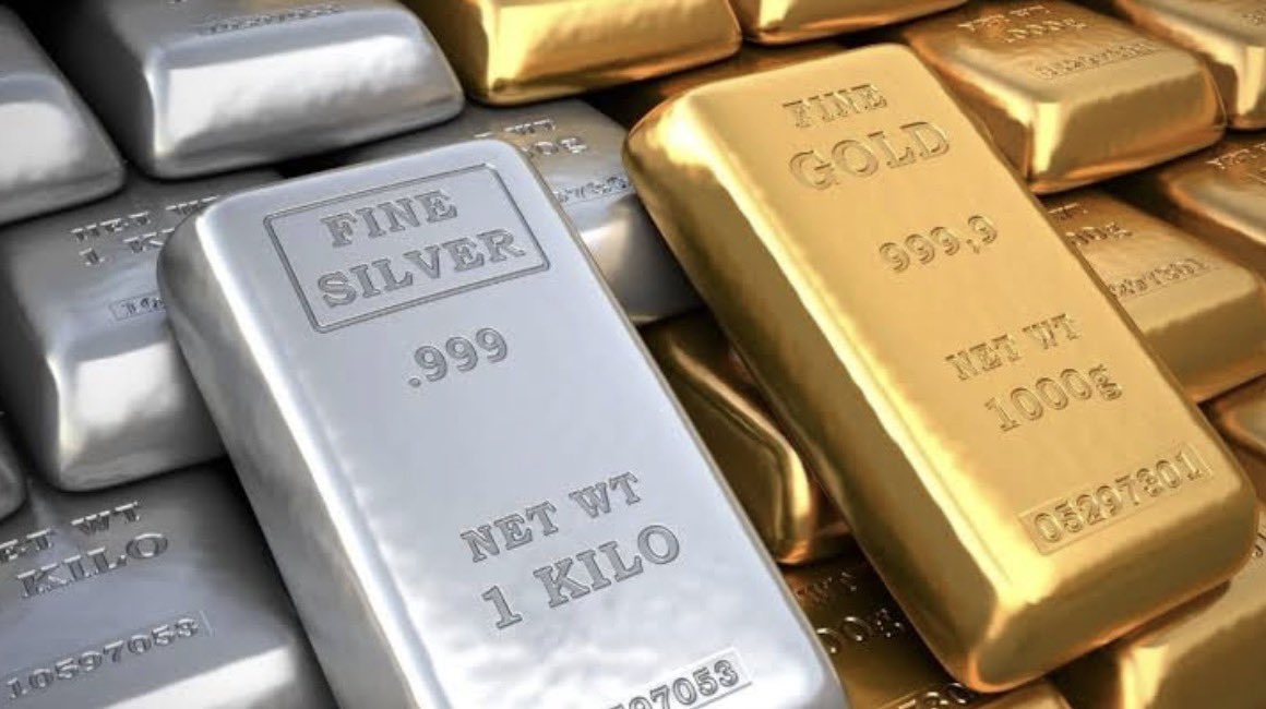 Yılbaşında yapılan 1.000.000 TL'lik altın ve gümüş yatırımlarının 12 günde kazandığı değer:

- Altın: 1.067.000 TL

– Gümüş: 1.167.000 TL