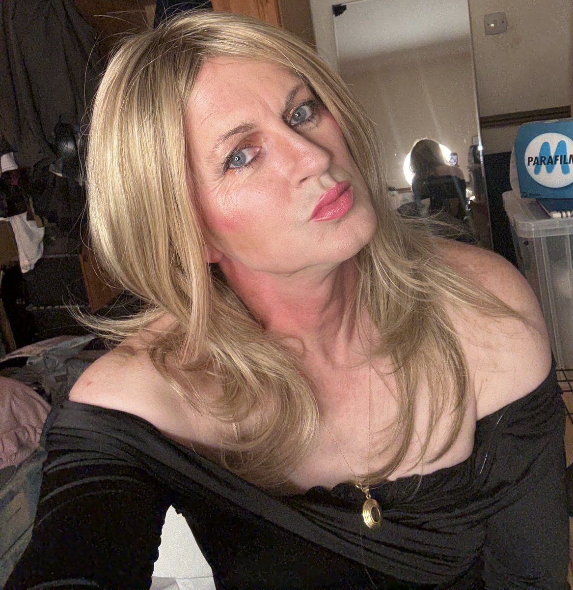 Hello my luvlies. Do you like? xx #transgoddess #femalehormones #trans