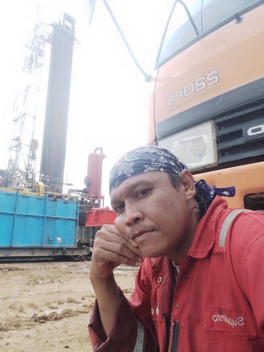 Suprian55511388's tweet photo. Tetap semangat https://t.co/ZYAhF8DzQR