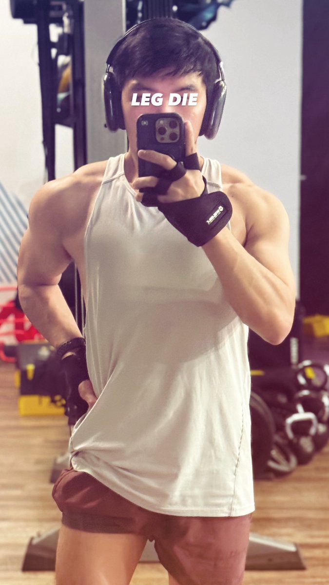 Phoenix Sy tweet media