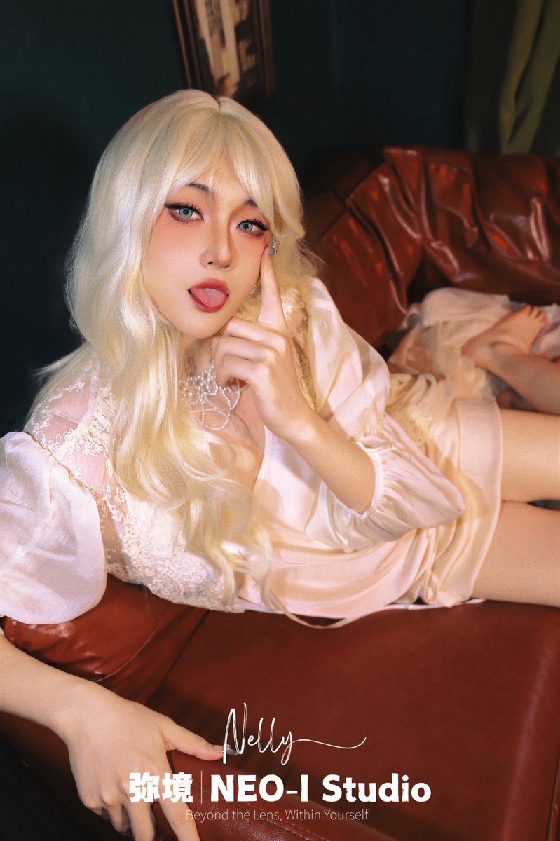 😋

📷摄影妆造：弥境摄影工作室<a href="/Nellyssss1/">弥境变装摄影工作室【Nelly】</a> 

#伪娘私房写真  #私房摄影  #私房照 #伪娘  #cd #伪娘cd #ts #雌堕伪娘 #雌堕母狗 #雌堕伪娘