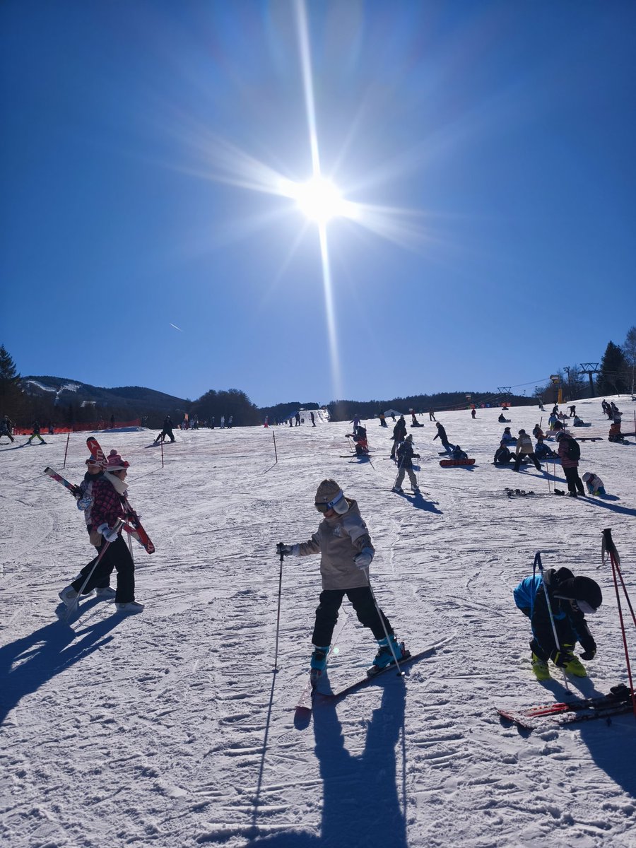 umakyu_ri's tweet photo. #スノボ
1月10日、25-26のシーズンインしました🏂️ https://t.co/f79tv6DISC